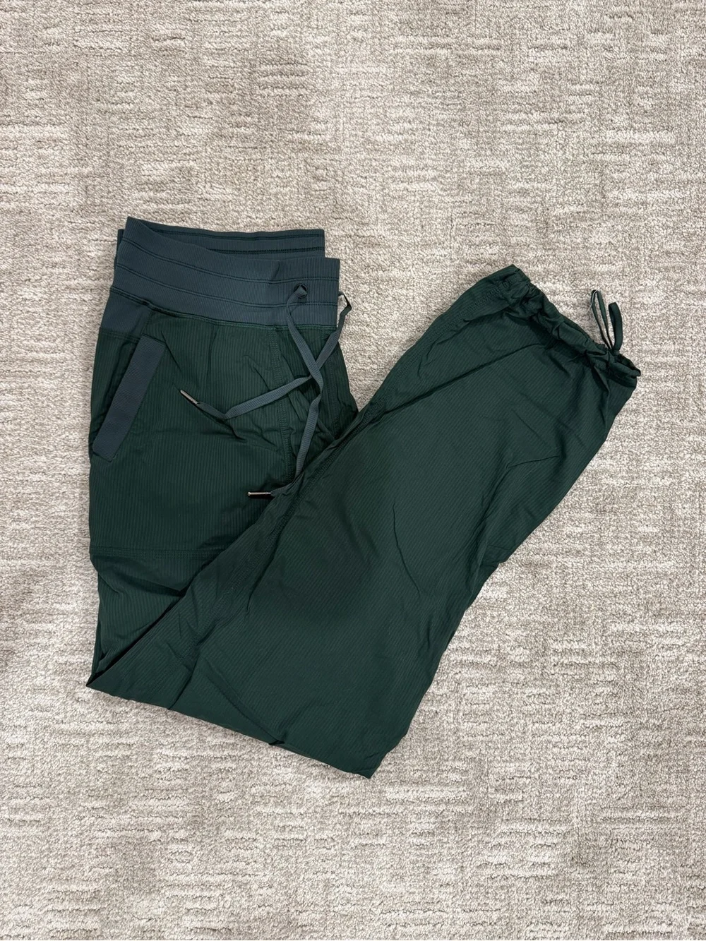 Lululemon Dark Green Drawstring Dance Studio Pants - size 14